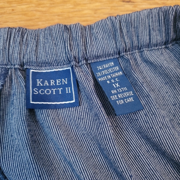 Karen Scott Pinstriped Navy Pants - Picture 2 of 5